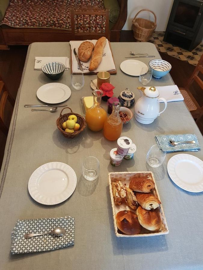Le Jardin Des Gouttes Bed and Breakfast Rougegoutte Eksteriør billede